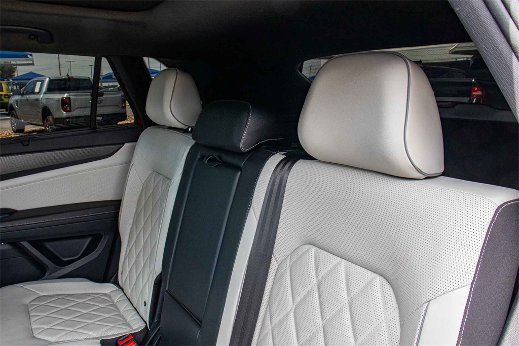 Used Car 2024 Volkswagen Atlas Cross Sport  2.0t Sel Premium R-line For Sale Under $50,000 In San Marcos, Texas
