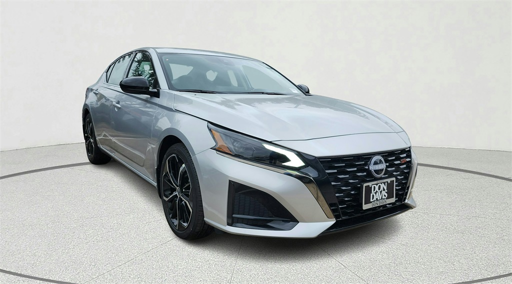 2025 Nissan Altima