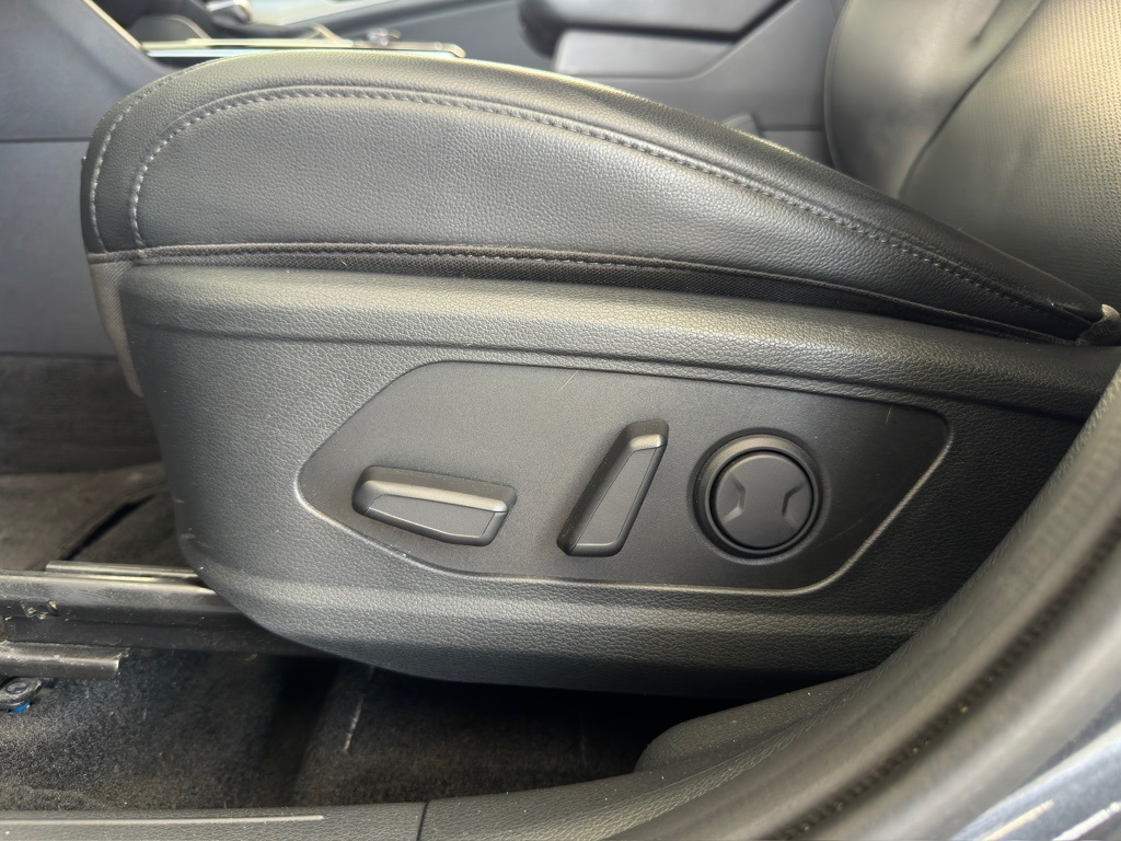 2024 Kia Sportage EX - 9