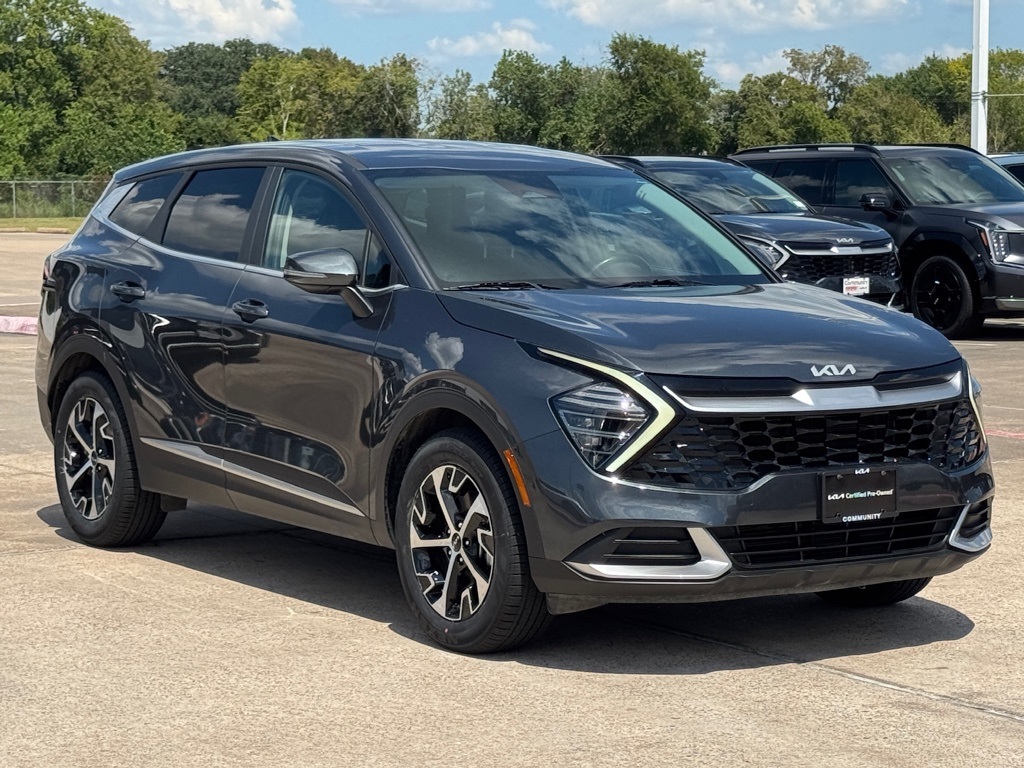 2024 Kia Sportage EX - 11