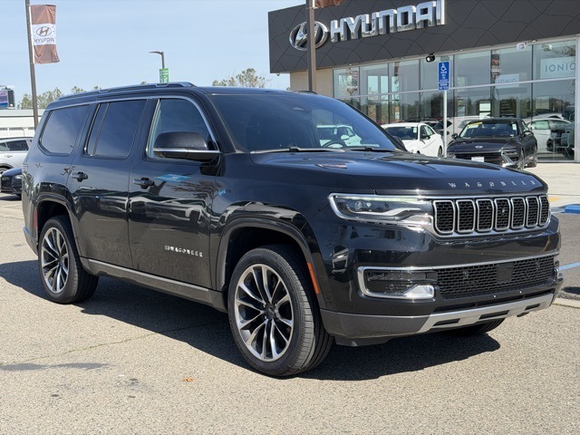 2022 Jeep Wagoneer Series III 4WD