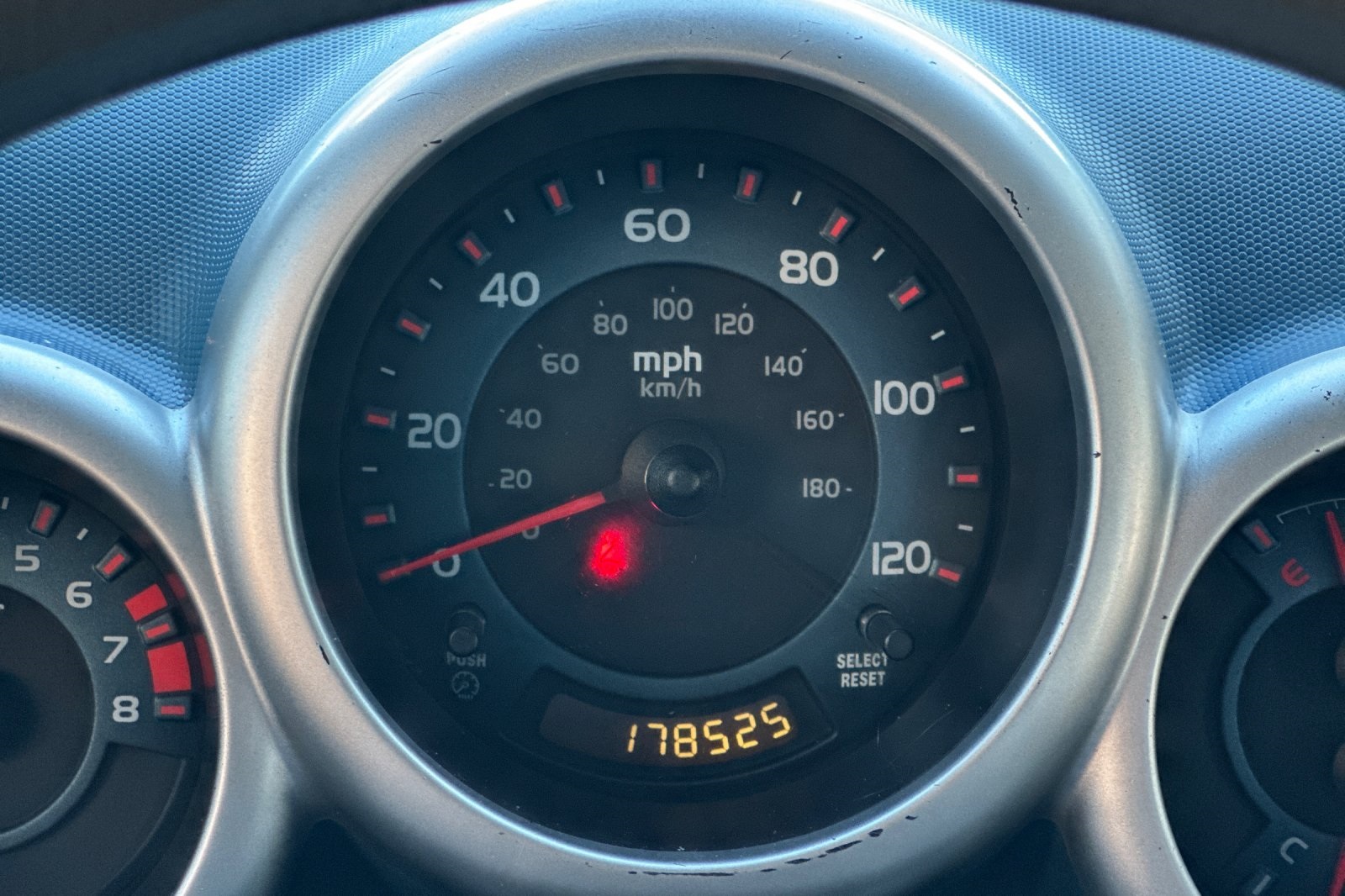 2004 Honda Element EX - Photo 25