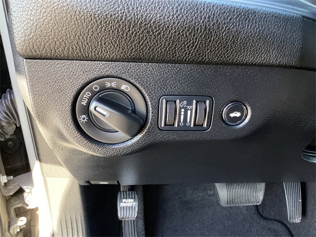 Used Car 2023 Dodge Challenger  Gt For Sale Under $30,000 In San Antonio, Texas