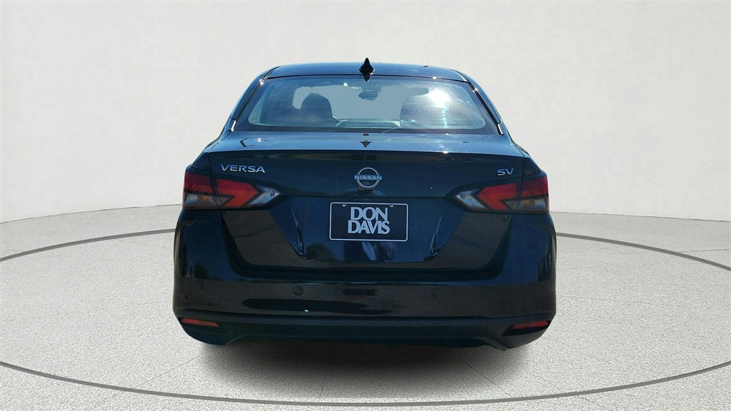 2023 Nissan Versa