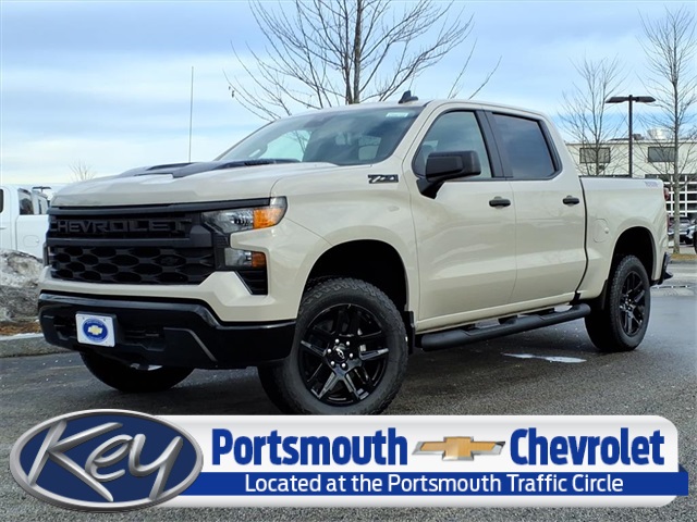 2026 Chevrolet Silverado 1500 Custom Trail Boss Crew Cab 4WD