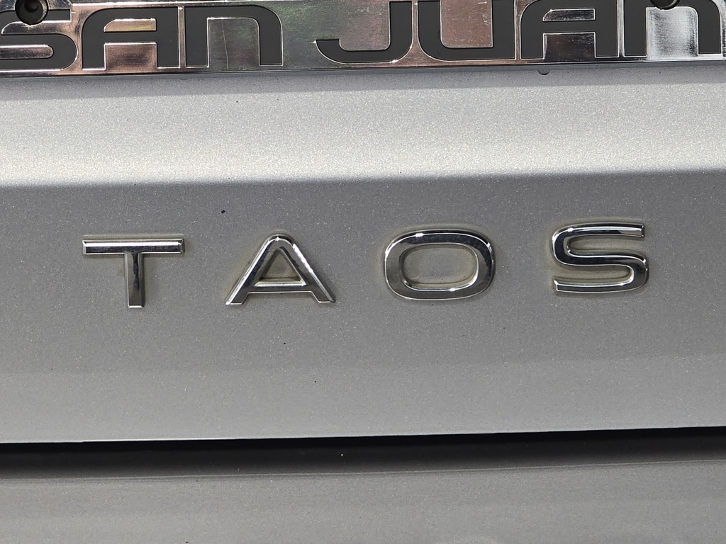 Thumbnail: 2022 Volkswagen Taos - 11
