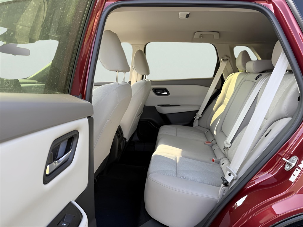 2024 Nissan Rogue