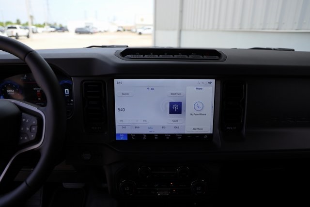2025 Ford Bronco Badlands White at Classic Ford Galveston