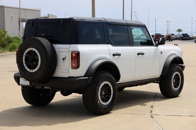 2025 Ford Bronco Badlands White at Classic Ford Galveston