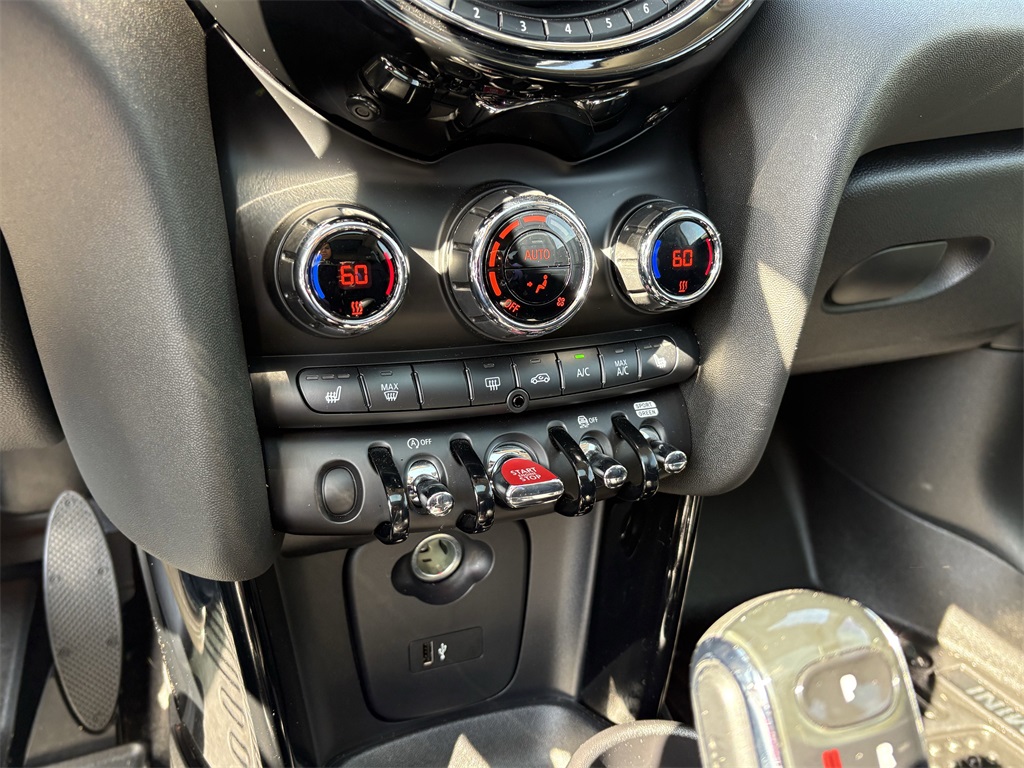 2020 MINI Cooper S Signature Blue at Autostrade