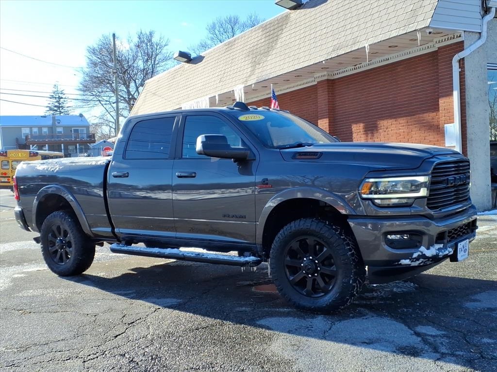 2020 RAM 3500 Laramie Crew Cab 4WD
