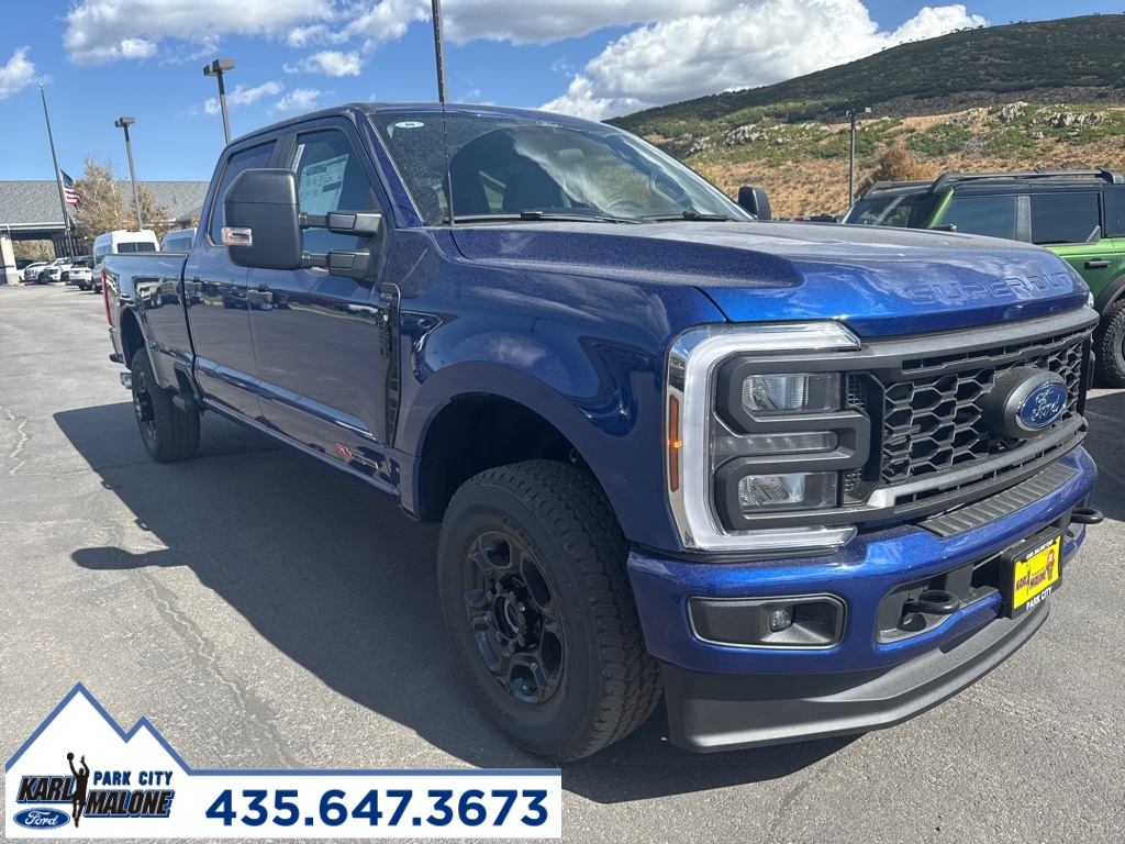 2026 Ford F-350 Super Duty XL Crew Cab 4WD