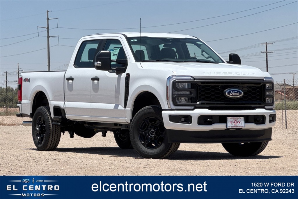 2025 Ford F-350 Super Duty XL Crew Cab 4WD