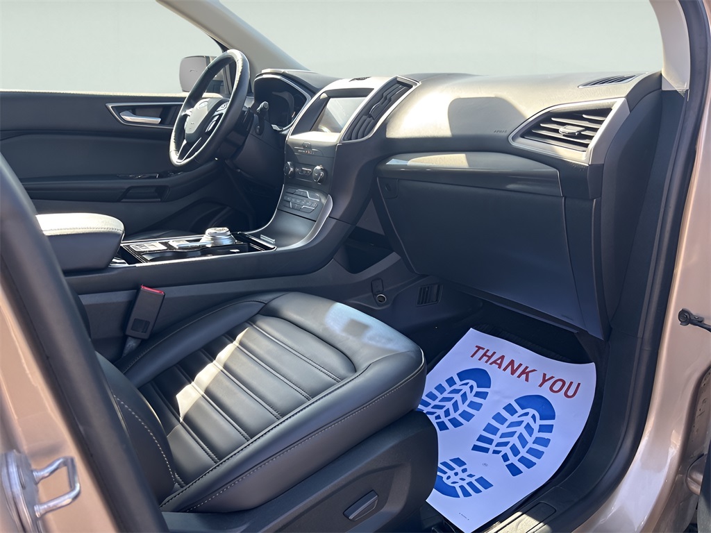 2020 Ford Edge