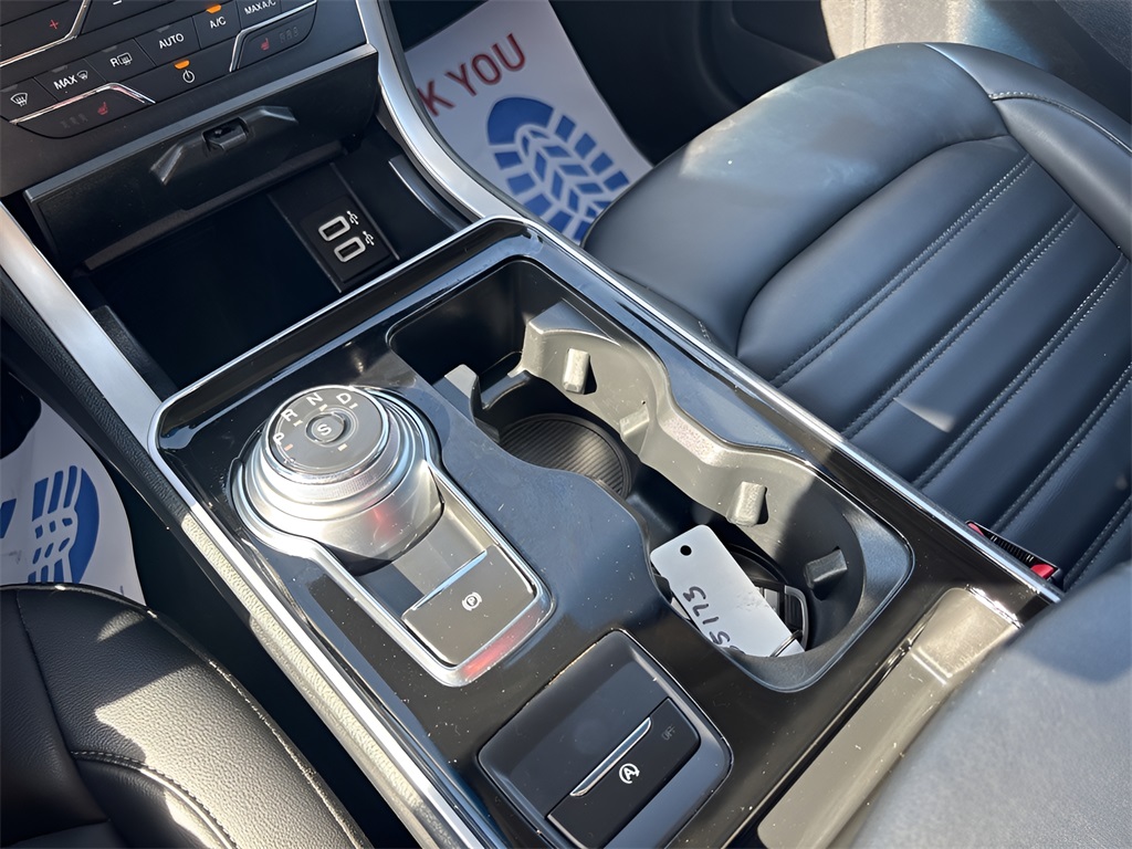 2020 Ford Edge