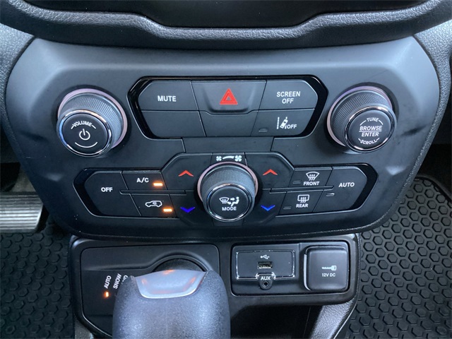 Used Car 2023 Jeep Renegade  Latitude For Sale Under $20,000 In San Antonio, Texas