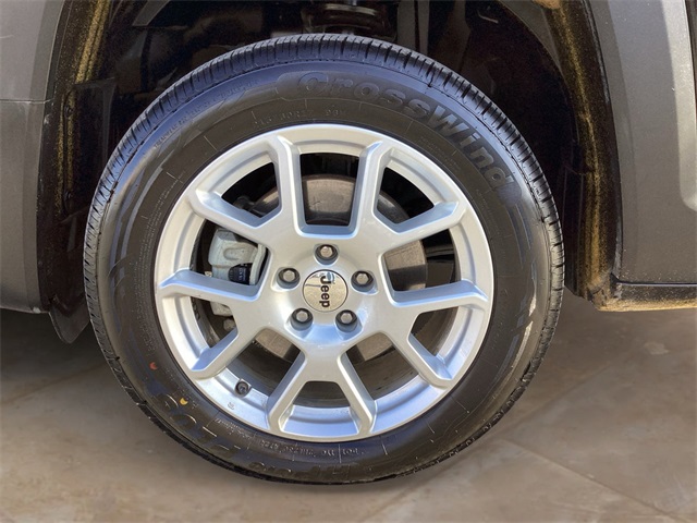 Used Car 2023 Jeep Renegade  Latitude For Sale Under $20,000 In San Antonio, Texas