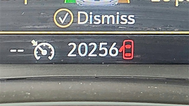 2024 GMC Terrain - Image 11