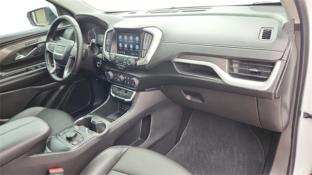 2024 GMC Terrain - Image 30