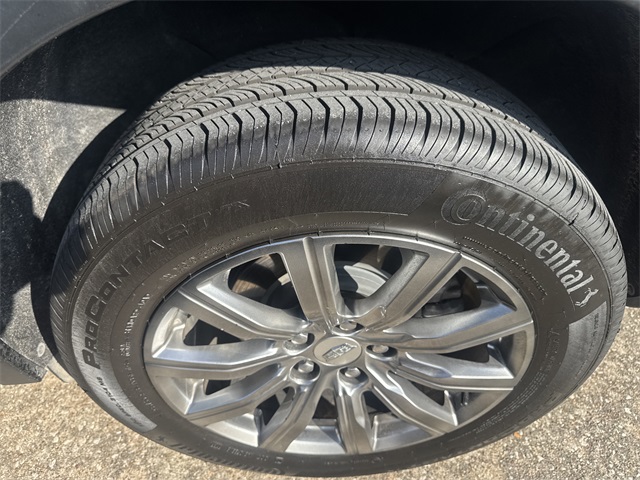 2019 Cadillac XT4 Premium Luxury Black at AutoSavvy Houston Southwest