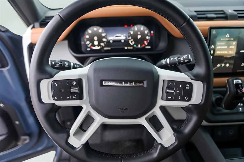 Used Car 2024 Land Rover Defender 110  Se For Sale Under $80,000 In Austin, Texas