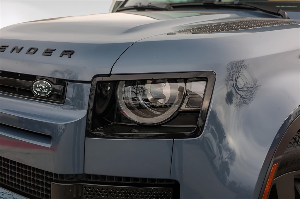 Used Car 2024 Land Rover Defender 110  Se For Sale Under $80,000 In Austin, Texas