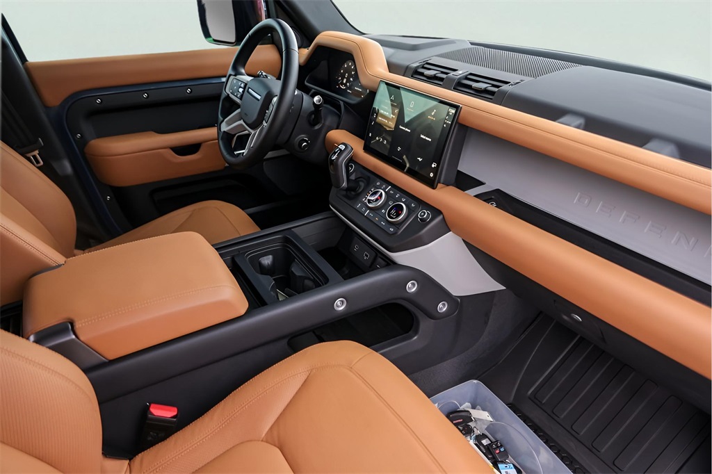 Used Car 2024 Land Rover Defender 110  Se For Sale Under $80,000 In Austin, Texas