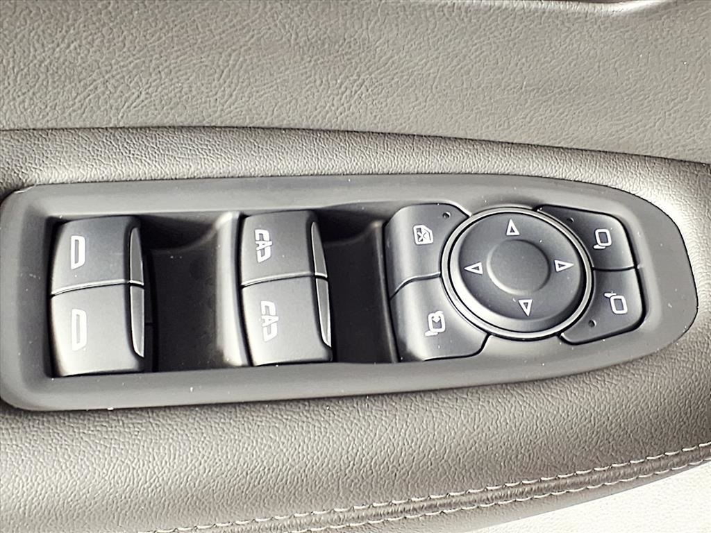 2024 Cadillac XT6 Premium Luxury - 8