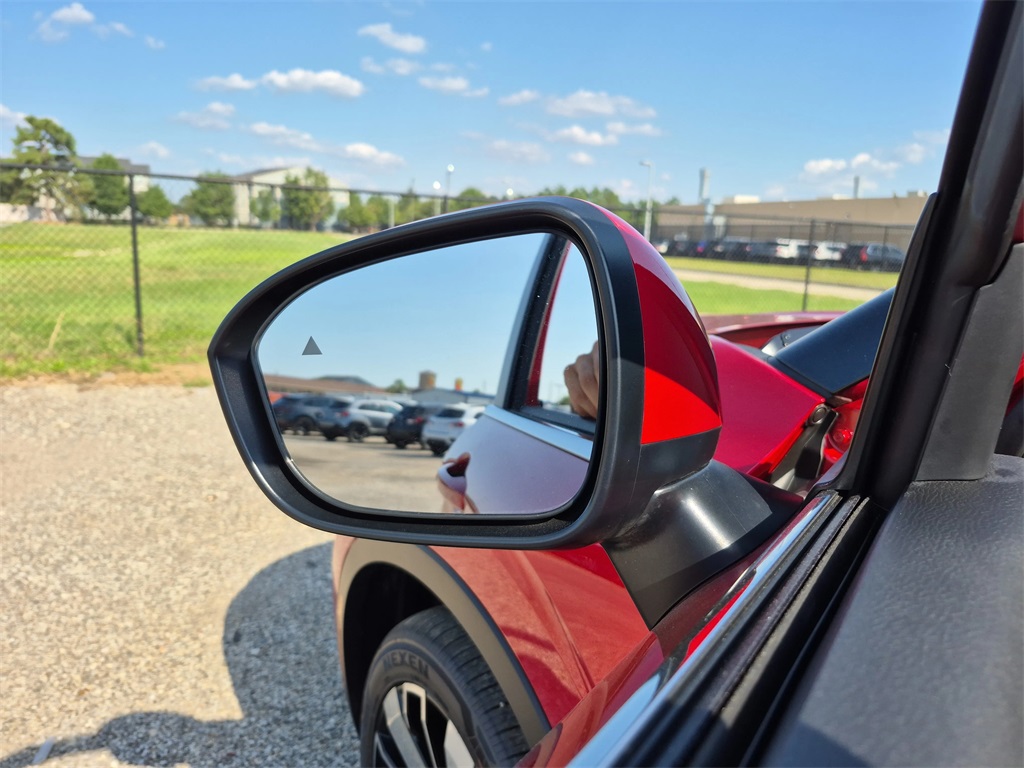 2025 Mitsubishi Outlander SE - 11