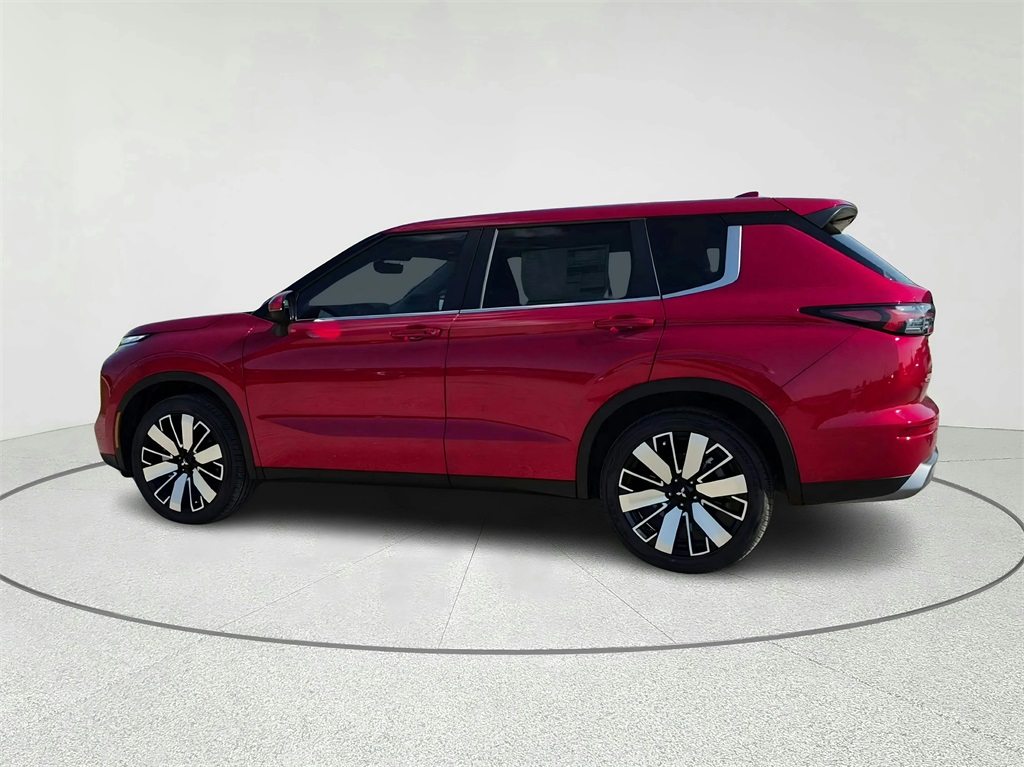 2025 Mitsubishi Outlander SE - 7