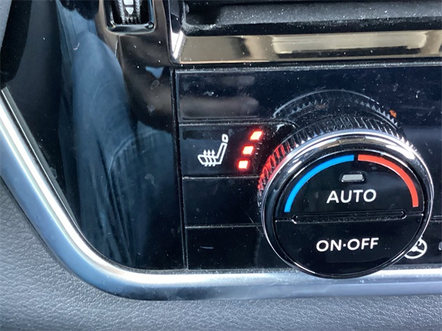 Used Car 2023 Nissan Rogue  Sl For Sale Under $25,000 In San Antonio, Texas