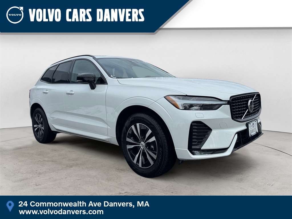 2025 Volvo XC60 B5 Core Dark Theme AWD