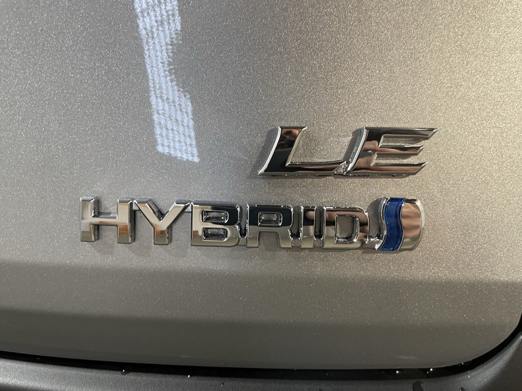 Thumbnail: 2025 Toyota Sienna - 17
