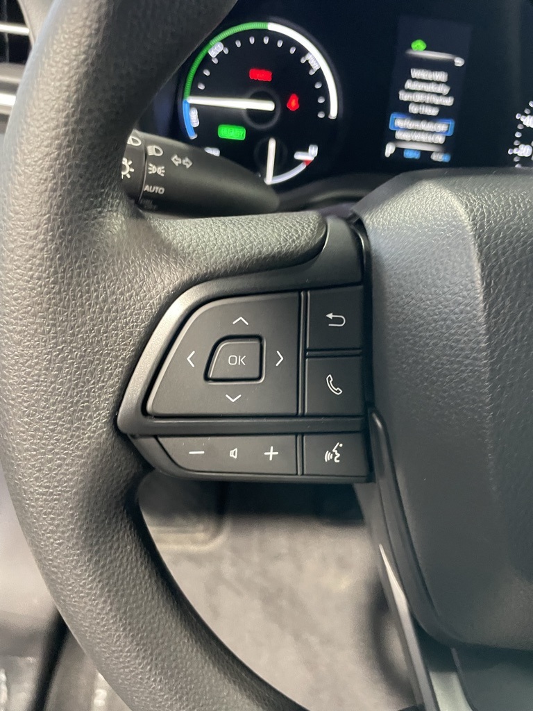 Thumbnail: 2025 Toyota Sienna - 32