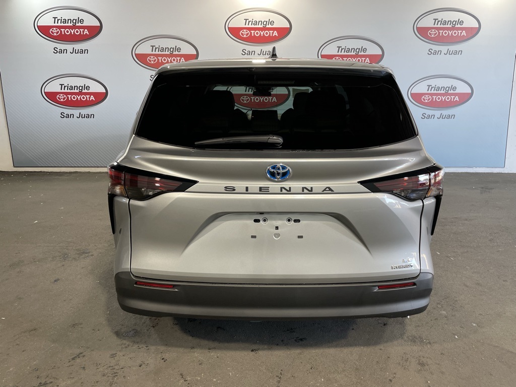 Thumbnail: 2025 Toyota Sienna - 5