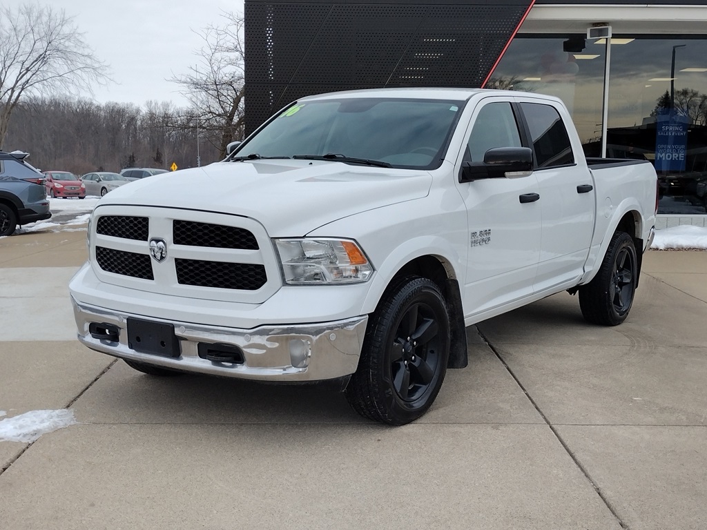 2016 RAM 1500 Outdoorsman Crew Cab 4WD
