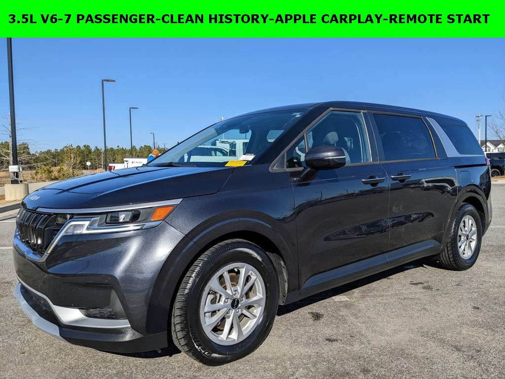 2022 Kia Carnival LX FWD