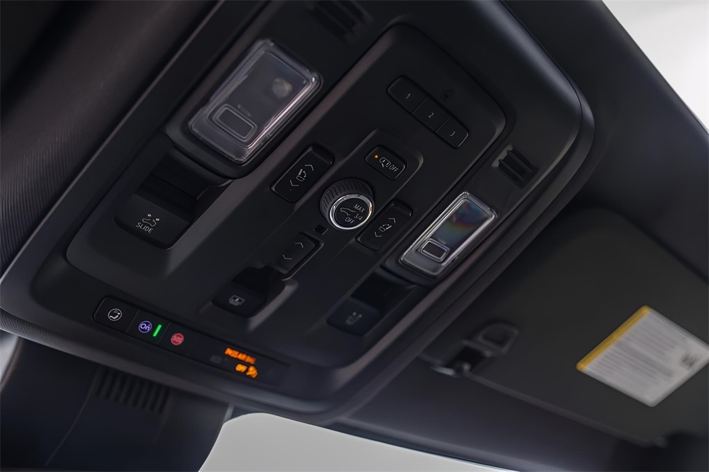 Used Car 2024 Chevrolet Tahoe  Z71 For Sale Under $70,000 In Austin, Texas