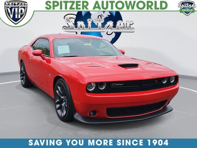 Torred Clearcoat 2023 Dodge Challenger R/T Scat Pack RWD Coupe Rear-Wheel Drive 6-Speed Manual