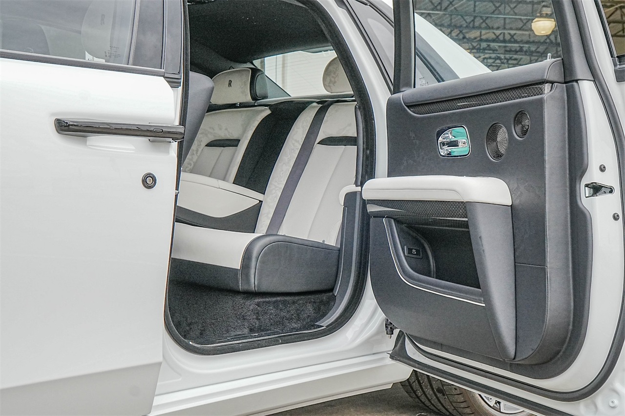 New Car 2025 Rolls-royce Ghost  For Sale Under $530,000 In Austin, Texas