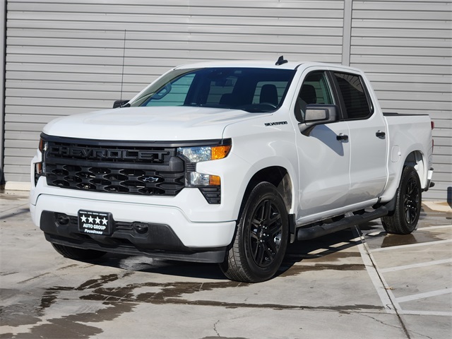 2023 Chevrolet Silverado 1500 Custom Rally Edition photo 4