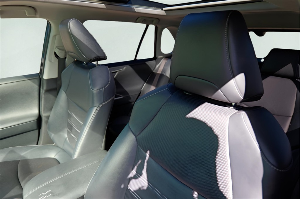 Used Car 2019 Toyota Rav4 Hybrid  Limited For Sale Under $25,000 In Austin, Texas