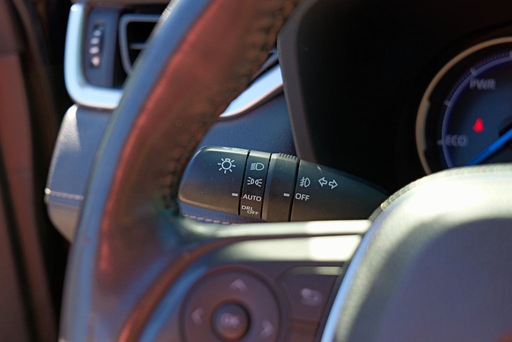 Used Car 2019 Toyota Rav4 Hybrid  Limited For Sale Under $25,000 In Austin, Texas