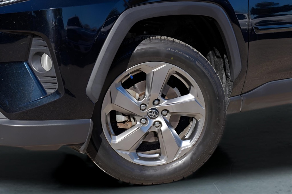 Used Car 2019 Toyota Rav4 Hybrid  Limited For Sale Under $25,000 In Austin, Texas