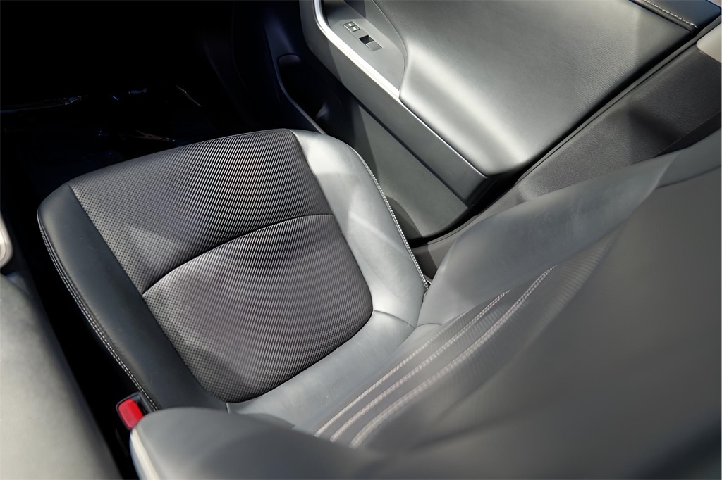 Used Car 2019 Toyota Rav4 Hybrid  Limited For Sale Under $25,000 In Austin, Texas