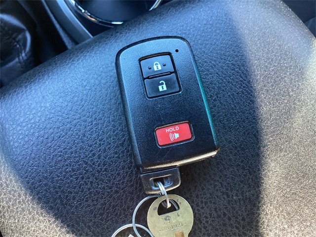 Used Car 2018 Toyota Tacoma  Trd Off-road For Sale Under $35,000 In San Antonio, Texas