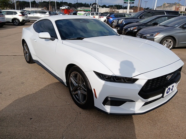 2024 Ford Mustang EcoBoost Fastback RWD