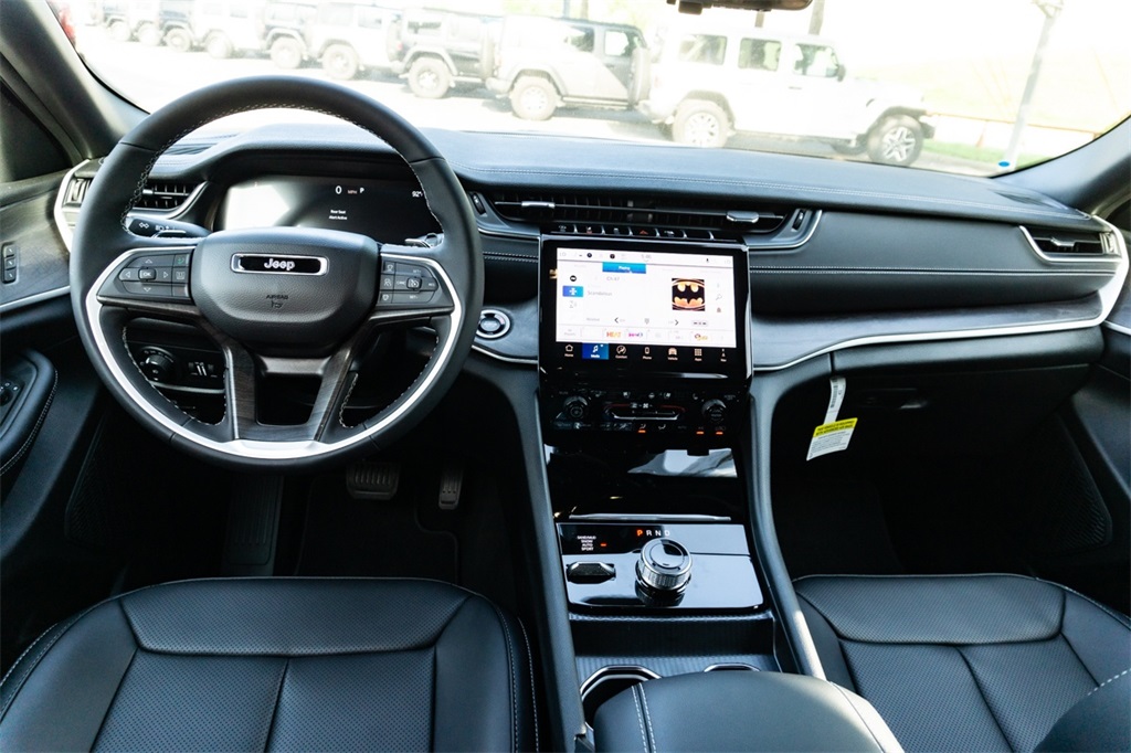 New Car 2025 Jeep Grand Cherokee  Limited For Sale Under $50,000 In San Marcos, Texas