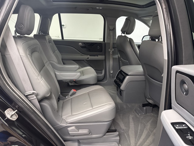 2020 Lincoln Aviator Reserve photo 9
