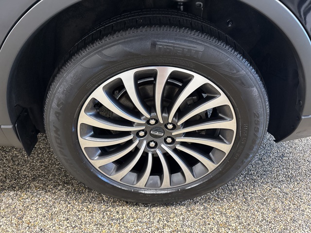 2020 Lincoln Aviator Reserve photo 22